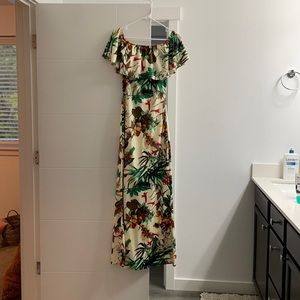 Off shoulder summer dress